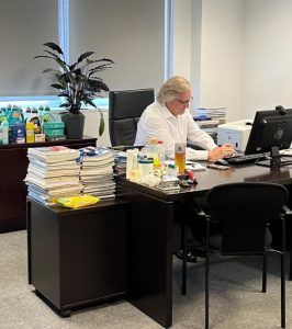 joan mir juliá despacho